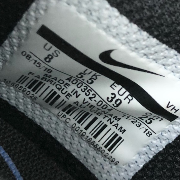 Nike Air Max Motion Athletic Running Shoes A00352-004 - Picture 9 of 9